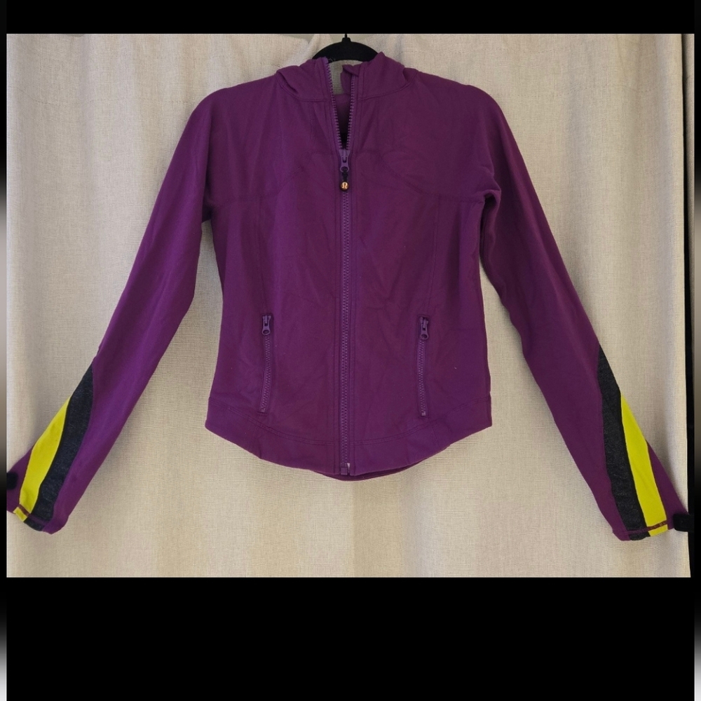 Lululemon Women's Purple Track jacket zip jacket size 8